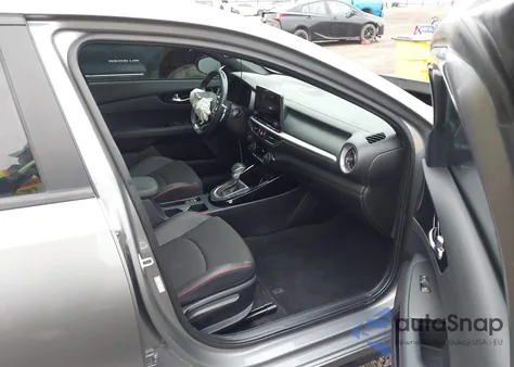 2023 Kia Forte Gt из США, поврежденный, VIN 3KPF44AC0PE653931